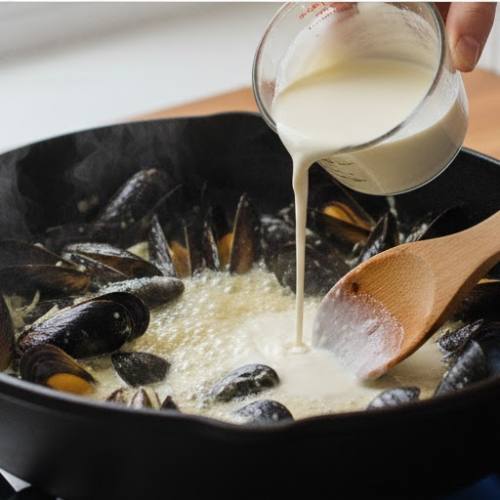 Step 6: Create the Creamy Sauce Step 6: Create the Creamy Sauce